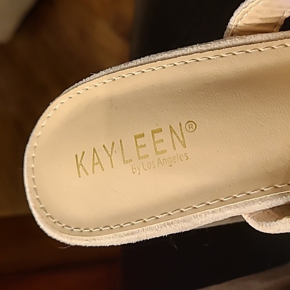 Kaylee by Los Angeles nude faux suede toe ring slide sandals - Picture 6 of 9